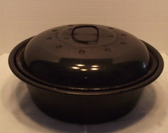 Sartén redonda de hierro fundido esmaltado en negro con tapa inferior con anillo antigoteo Kitchenalia Chef Artes culinarias Cocina rústica primitiva Tradicionalmente clásico