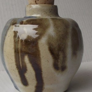 Vintage Steengoed Cork Top Food Jar Aarde Toon Glazuur Indigo Blue Dark Olive Groene Crème Wit Beverly 1990 Cottage Chic Rustic Primtive