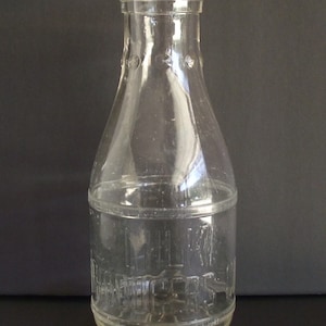 Milk Producers Clear 1 qt Milk Bottle Molded Lettering Hobnail Type Neck Wedding Table Flower Decor Garden Outside Gathering Vase Country