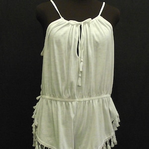 Victoria’s Secret Sz L/ 12-14 One Piece Teddy White Spaghetti Strapped Chevron Boho Tasseled Hem Fitted Elastic Waist Tank Top Shirt Blouse