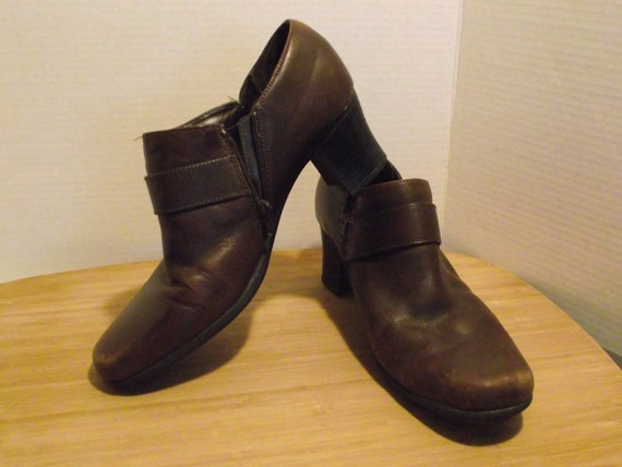 Clark Zip Ankle Boot Chocolate Wide Heel Shoe Sz … - image 3