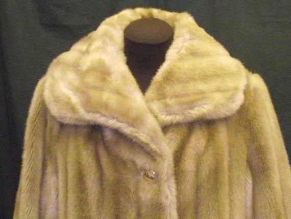 1930-40’s Urgo Tissavel Paris Faux Mink Fur Coat … - image 2