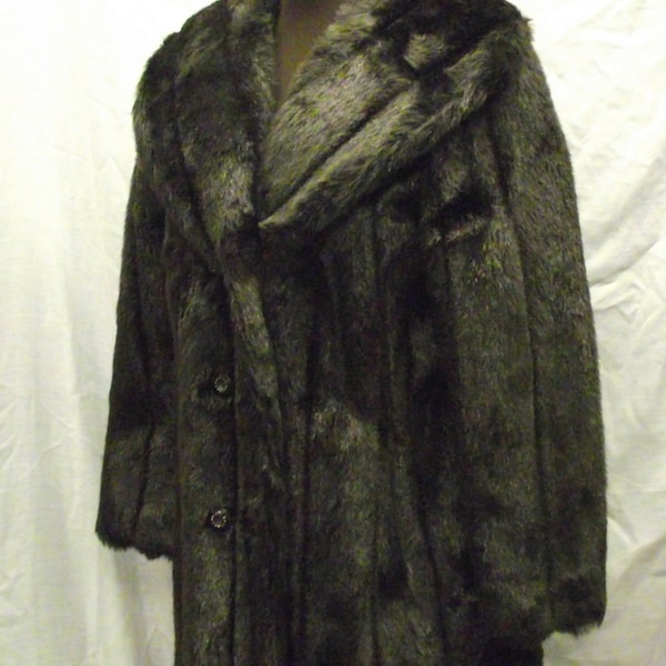 1940-50’s Black Metallic Faux Fox Fur Lady’s Coat Fully Lined Custom Tailored Naugahyde Inside Trim Hidden Small Deep Pockets Rounded Collar