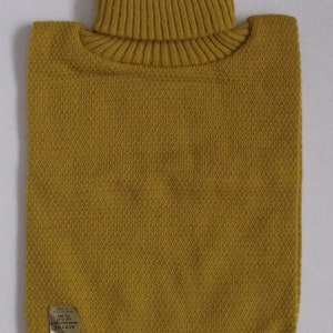 Harvest Gold Acrylic Knit Turtle Neck Dicky One Size Fits All Christmas Vacation Eddie Cosplay Theater Retro New Old Stock Dead Stock
