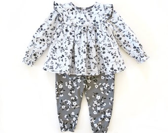 Baby top & pants PDF sewing pattern set. Digital pattern for girls, boys, toddlers. 0m-6y