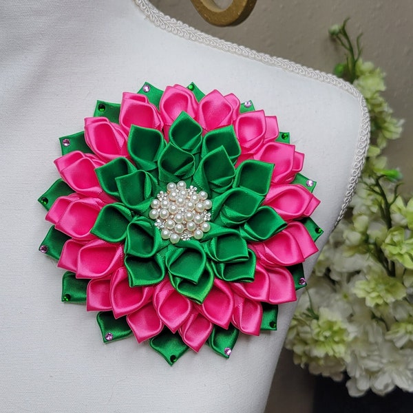 Broche fleur rose et verte avec pétales de strass, broche, mode église, sororité, accessoires de mariage, broche fleur épaule