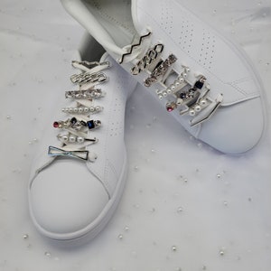 shoe charm, shoelace decoration, lace locks, Sneaker charm, sneaker head, sneaker lace accessory