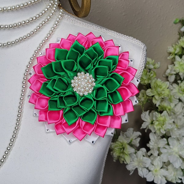 Pink, green and white flower pin with rhinestone petals, brooch, church fashion, wedding accessories, Shoulder Flower Brooch