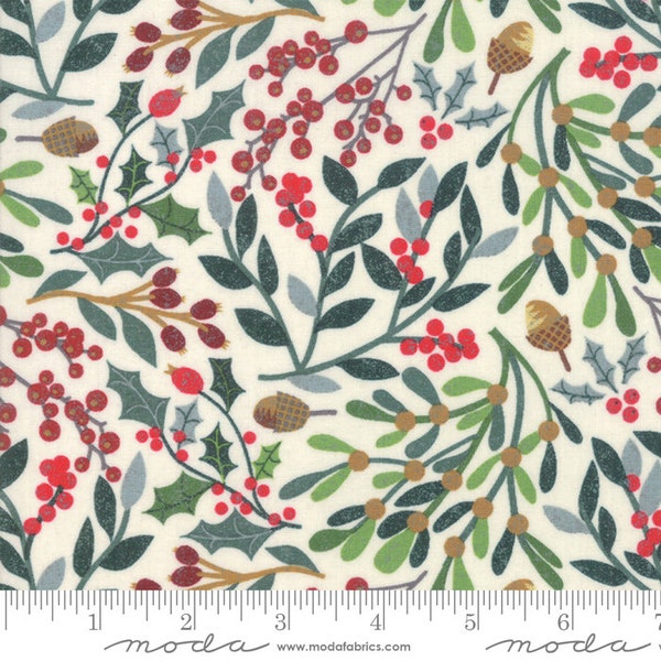 Kringle & Claus Festival of Berries snow white FQ or more basicgrey moda fabrics