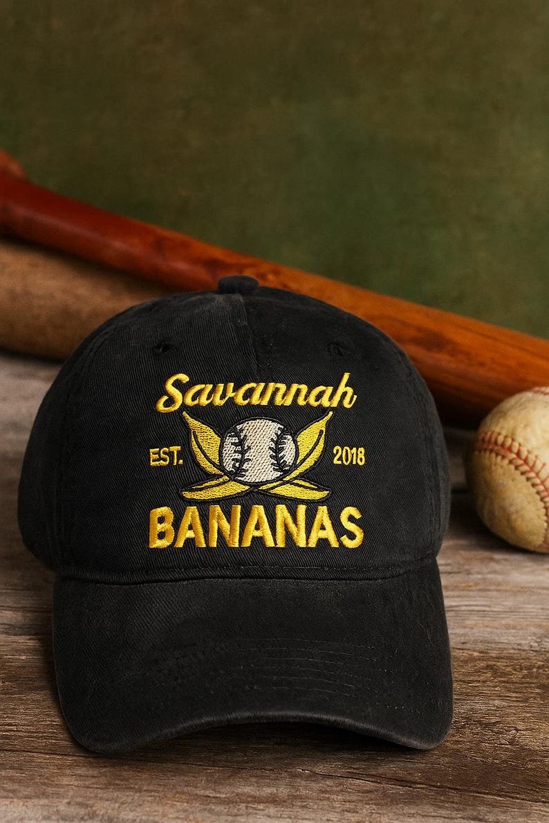 Broderad hatt med Savannah Bananas, hatt med Savannah Bananas, present till basebollag, rolig hatt, lagklädsel bild 1