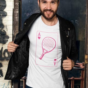Camiseta de pádel As de Corazones, regalo divertido de tenis, camiseta deportiva unisex, camiseta con diseño de tarjeta, ropa para el día del partido, ropa para aficionados al deporte