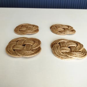 Rustic Jute Rope Coaster – Handmade Nautical Knot Drink Mat – Natural Table Decor – Eco Friendly Boho Coaster Set for Home or Gift