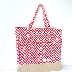 Waterproof Beach Bag - XXL Shoulder Bag - Oversized Big Summer Tote - Large Holiday Vacation Bag - Geometric Pattern - Red And White Chevron