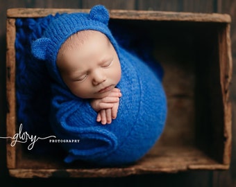 Knit Wrap bonnet set, photography wrap, newborn swaddle prop