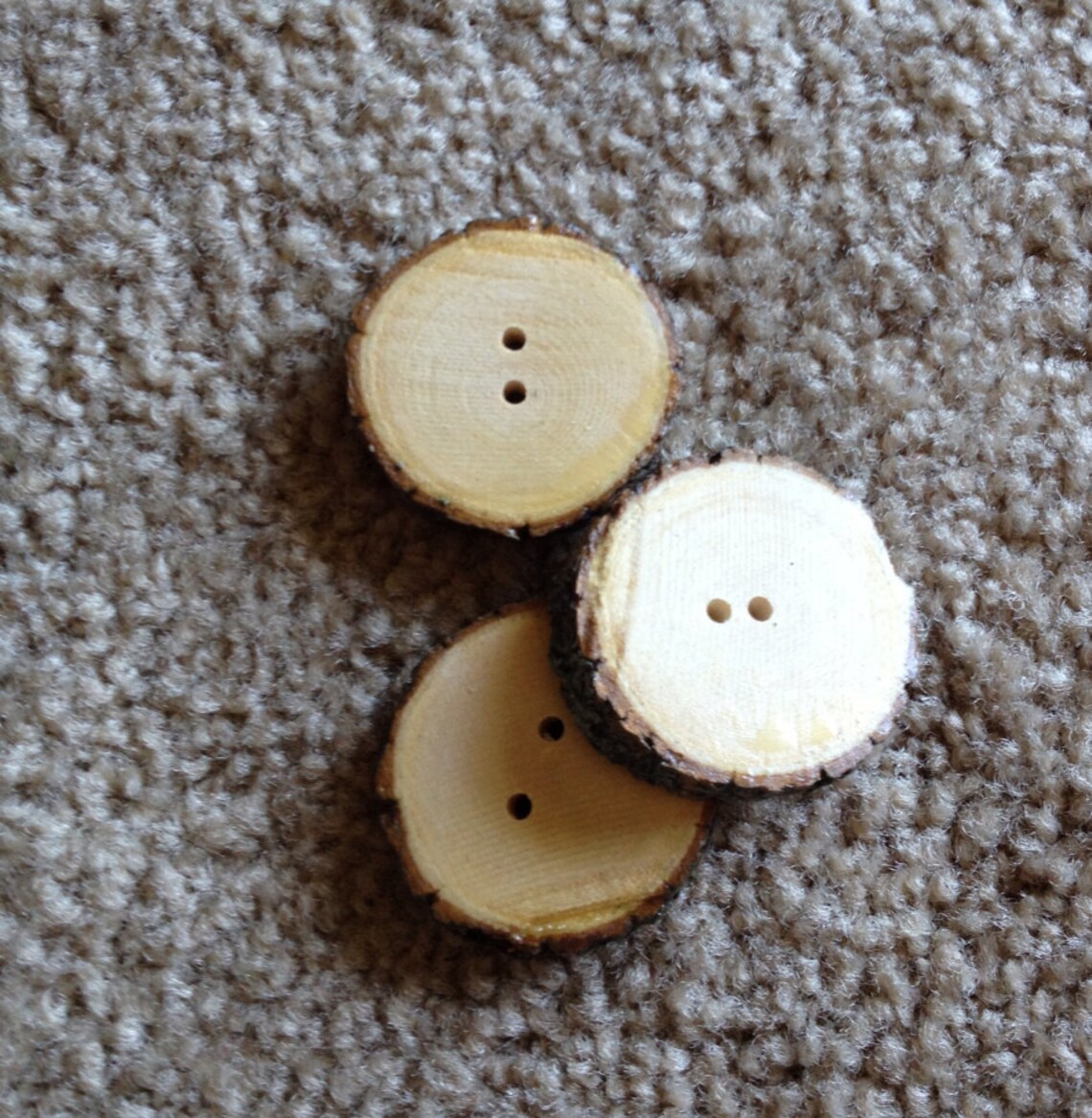8 Wooden Tree Branch Buttons Rustic Buttons Bark Buttons Etsy