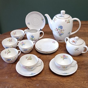 C.W.S. Porcelain 15-Piece Tea/Coffee Service Set | US Zone Germany | Includes 6 Cups & Saucers, Creamer, Sugar Pot, Coffee Pot | Tea Party