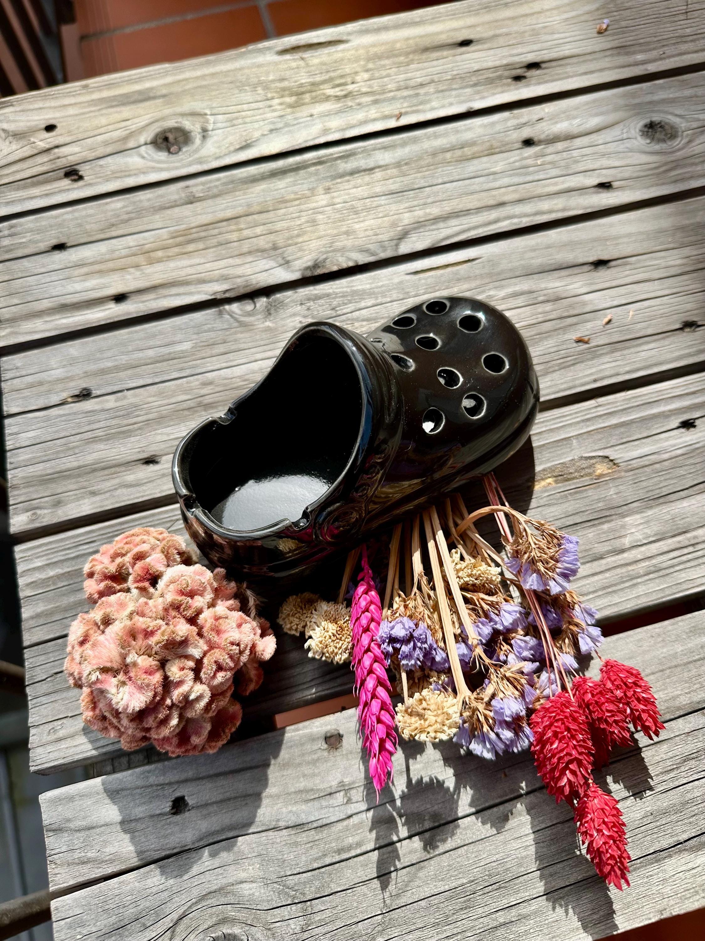 Ceramic Crocs Ashtray Smoking Accessory Unique Cigarette Holder Handmade  Pottery Gift for Smokers Home Decor