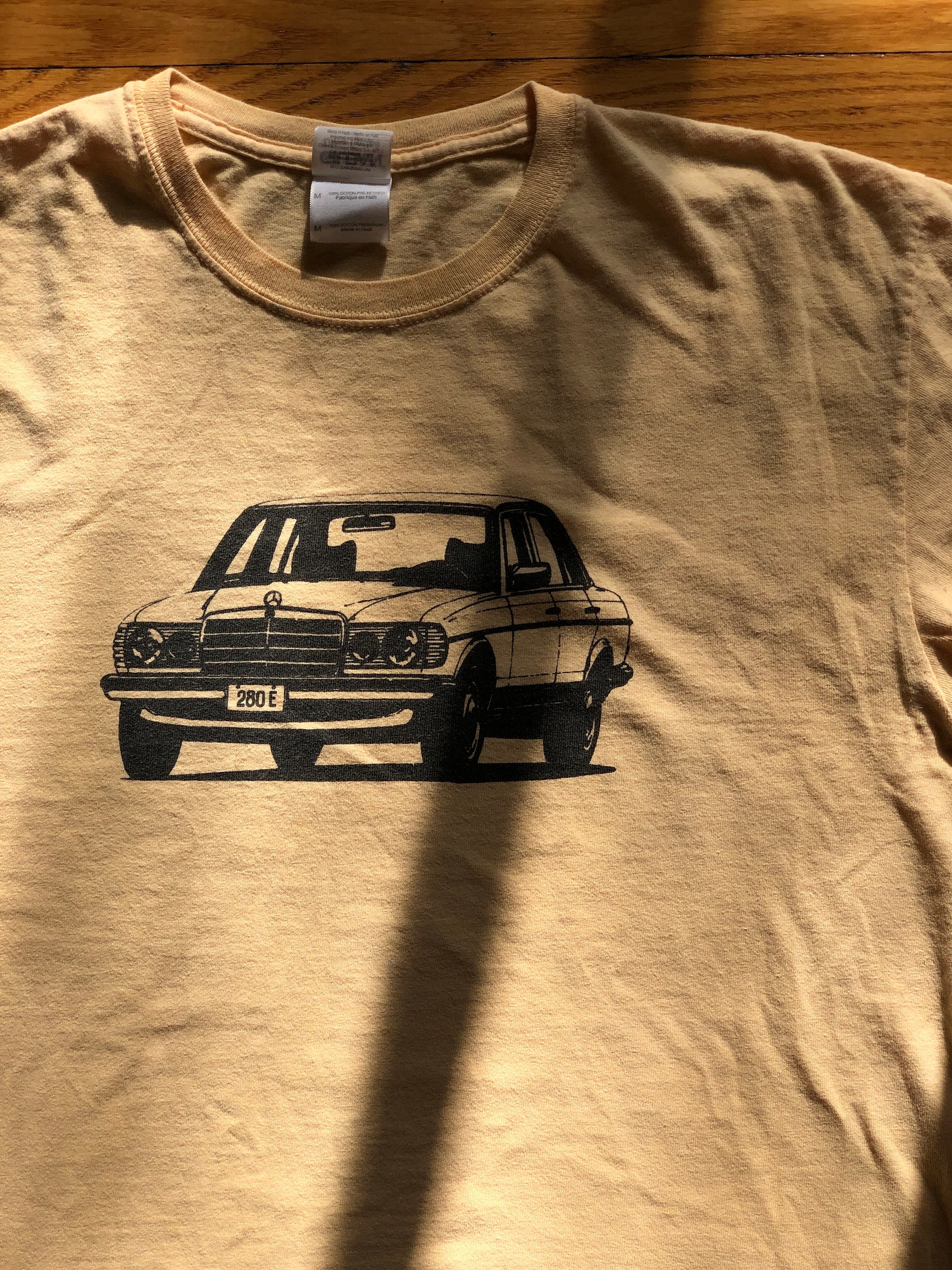 Mercedes Benz w123 medium shirt