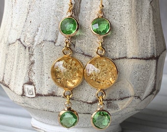 14k Gold Flower Earrings, Green Peridot August Birthstone Birthday, Wedding Mom Pressed Flower Resin Jewelry, Nature Jewelry Girlfriend Gift