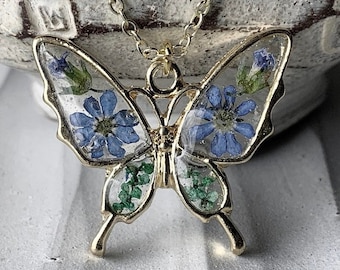 Green & Blue Butterfly Necklace, Forget Me Not Resin Necklace Girlfriend Gift,Real Dried Pressed Flower Necklace,Nature Jewelry Gift For Her