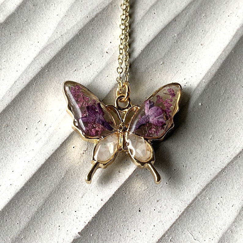 Lilac Flower Butterfly Necklace, Mother of Pearl, Resin Necklace Girlfriend Gift, Real Dried Pressed Flower Necklace, Nature Jewelry for Mom image 8