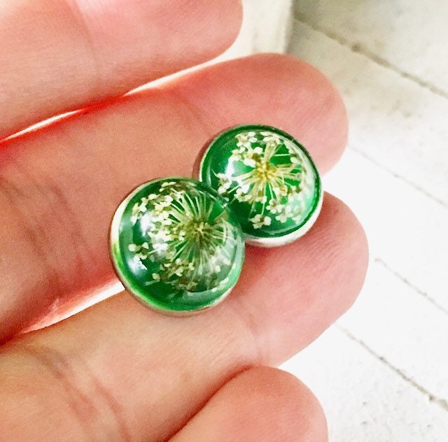 Pressed Flower Resin Earrings Dark Green Stud Earrings Etsy