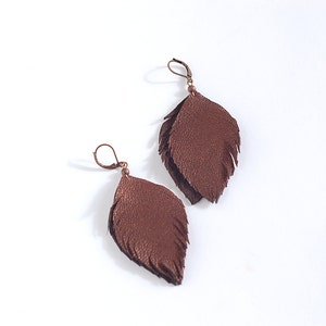 Leather feather earrings in copper brown and in lemon green. Set of two pairs image 2