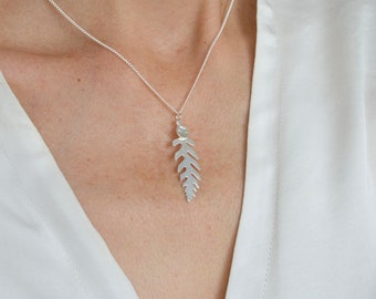 Fern necklace silver fern leaf jewelry minimalism modern boho style Handmade by renna deluxe