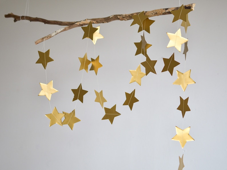 Star garland made from old book pages Star garland Christmas garland Sustainable Christmas decoration renna deluxe Gold