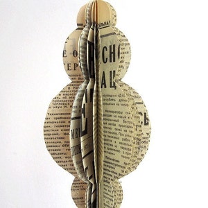 Ornament made of vintage paper upcycling by renna deluxe image 2