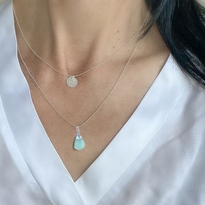 Collana AUGUST Birthstone Pietra preziosa grezza d'oro PERIDOT, stile boho, regalo di compleanno, regali di Natale, gioielli boho di renna deluxe immagine 7