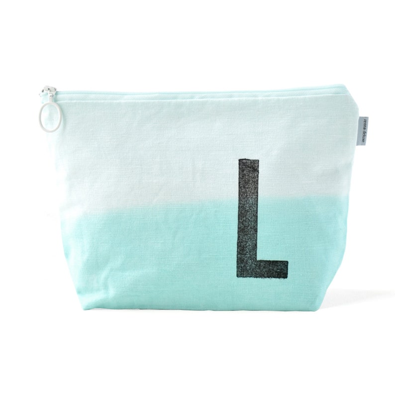 Renna Wash Bag