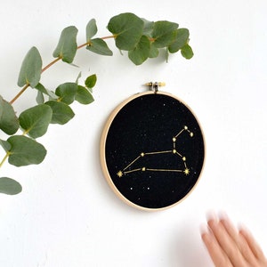Gemini constellation Gold print Wall Art, Zodiac star sign under the stars embroidery hoop art, wall decoration art by renna deluxe zdjęcie 2