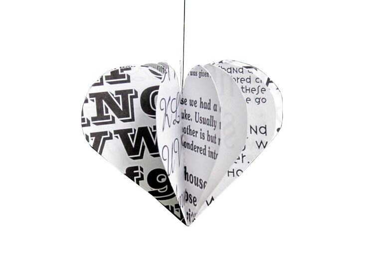 Heart Ornement Fait de Papier Upcycling Moderne Décoration Minimale Noir et Blanc Renna Deluxe