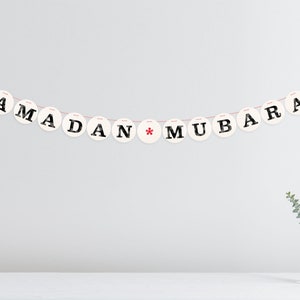 RAMADAN MUBARAK  banner // festive garland for the celebrations season, photo prop, decoration renna deluxe