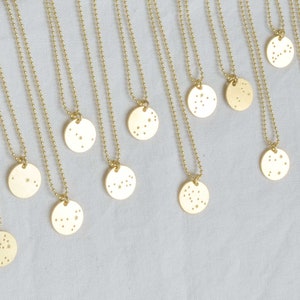 ZNAKI ZODIAKU naszyjnik złoty z małą zawieszką, konstelacja znaku zodiaku, gwiaździste niebo Renna Deluxe