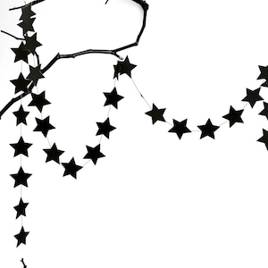 Star garland made from old book pages Star garland Christmas garland Sustainable Christmas decoration renna deluxe Black