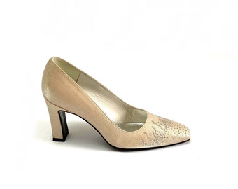 Vintage 1990s Rhinestone Heels // Ivory Silver Lurex Fabric Leather Square Toe Pumps by Stuart Weitzman Size 6