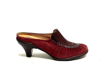 Vintage 1990s Ruched Suede Heeled Mules // Maroon Tooled Leather Slip On Clogs by Sofft Size 8