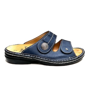 Vintage Y2K Womens Walking Sandals // Metallic Blue Leather Dual Strap Chunky Wedge Sandals by Finn Comfort Size 11