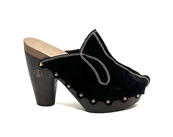 Vintage 1990s Platform Clogs // Black Suede Slip On Memory Foam Insole Heeled Mules by Flogg Size 9.5