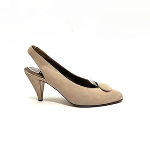 Vintage 1980s Slingback Heels // Beige Suede Oversize Button Slip On Pumps by Petra Size 6.5