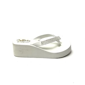 Foam flip flops 90s best sale