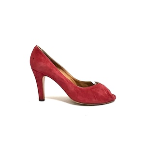 Vintage pumps med öppen tå från 1960-talet // Röd mocka med silverdetaljer från Julianelli, storlek 7 bild 1