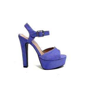 Vintage Y2K Platform Heels // Purple Vegan Suede Strappy Open Toe Stilettos by Candie&#39;s Size 6