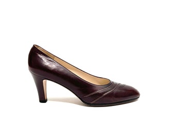 Vintage 1990s Metallic Leather Inlay Pumps // Oxblood Leather Slip On Heels by Salvatore Ferragamo Size 6.5