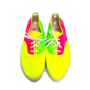 Vintage 1990s Neon Sneakers // Colorblock Nylon Canvas Lace Up Retro Casual Walking Shoes Trainers by Ocean Pacific Size 8.5