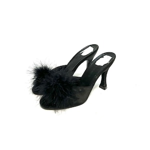 Vintage 1990s Boudoir Hausschuhe // Schwarzer Satin Marabu Federn Polly Style Heels von Victoria&#39;s Secret Gr. 5