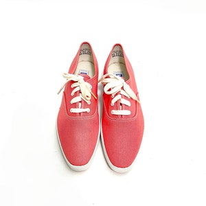 Vintage 1990s Deadstock Sneakers // Salmon Pink Canvas Lace Up Lifestyle Trainers by Keds Size 8.5