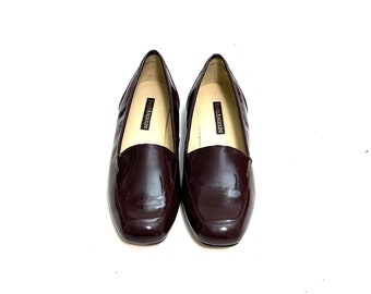 Vintage Y2K Womens Dress Loafers // Maroon Patent Leather Slip On Shoes by Enzo Angiolini Size 8